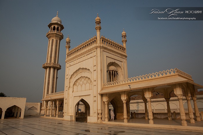 Jamia Masjid Al Sadiq