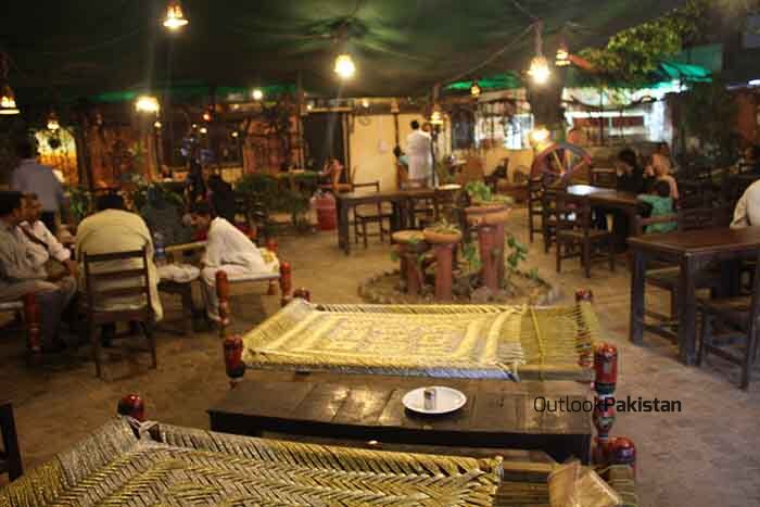 Courtyard of Panj Vehra Desi Restaurant