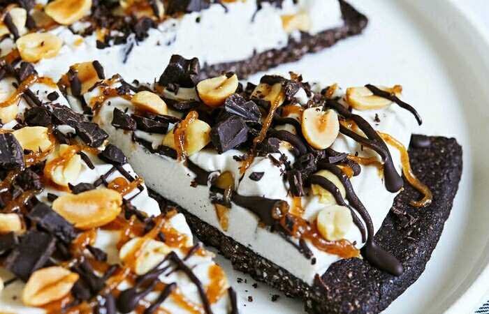 Caramel Ice Cream Pizza