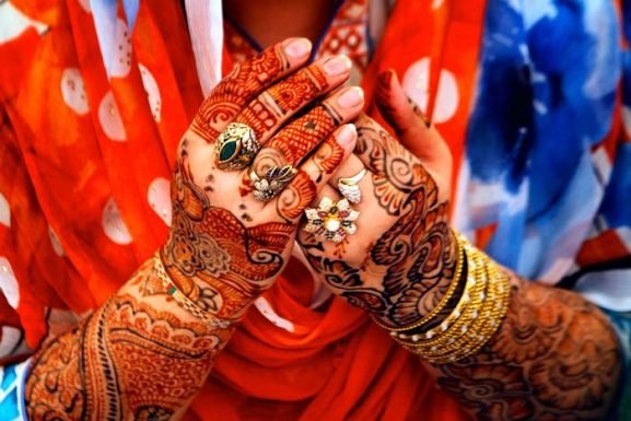 mehndi on eid