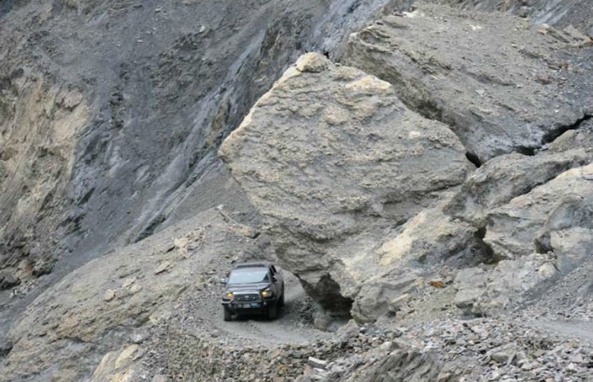 shimshal valley road